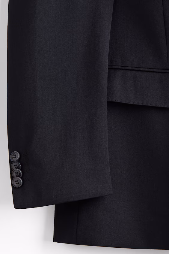 Пиджак приталенного кроя