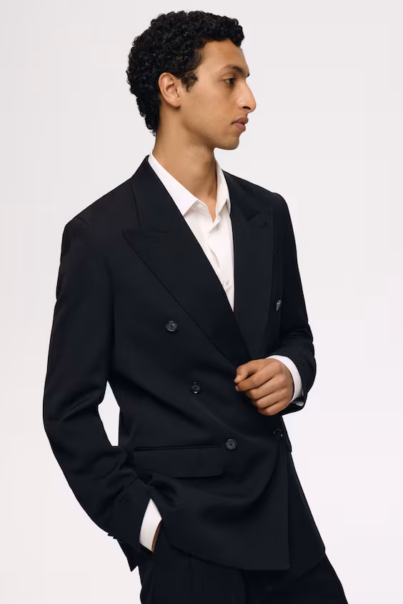 Пиджак приталенного кроя