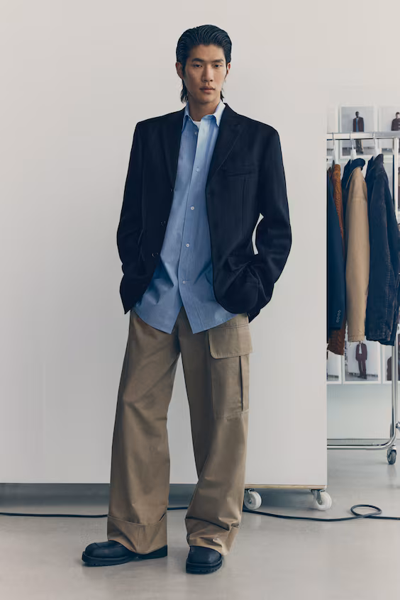 Длинное однобортное шерстяное пальто