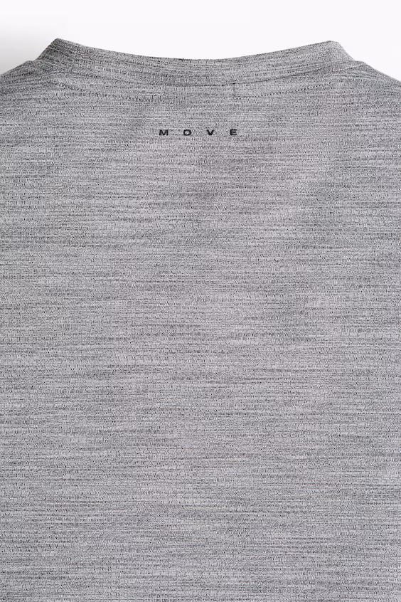 Свитер для спорта с технологией drymove™ muscle fit