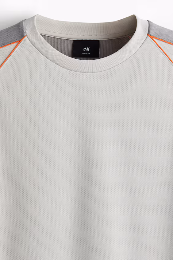 Свитер с длинными рукавами из сетчатого материала свободного кроя