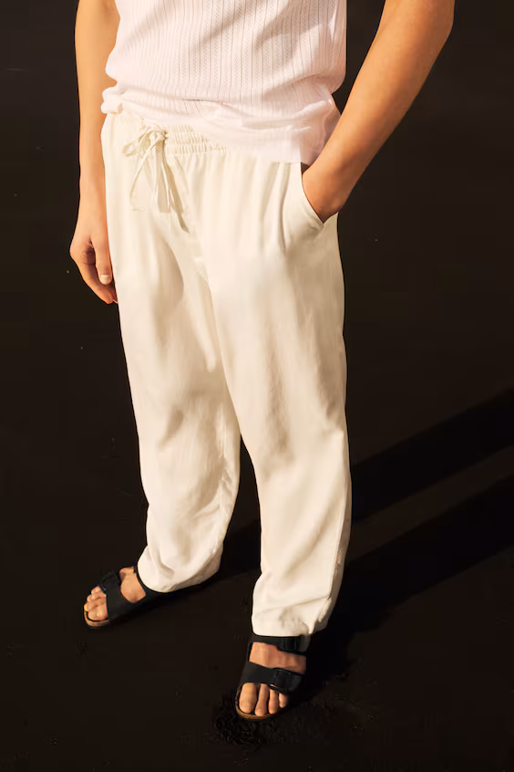 Пижама с топом без рукавов и брюками