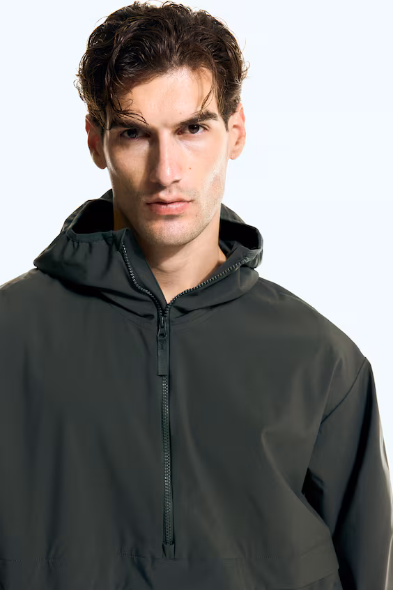 Ветровка-софтшелл с водоотталкивающим покрытием стандартного силуэта