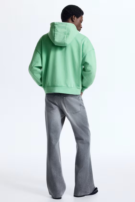 Оверсайз куртка с капюшоном на молнии