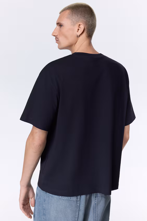 Футболка с принтом в свободном крое