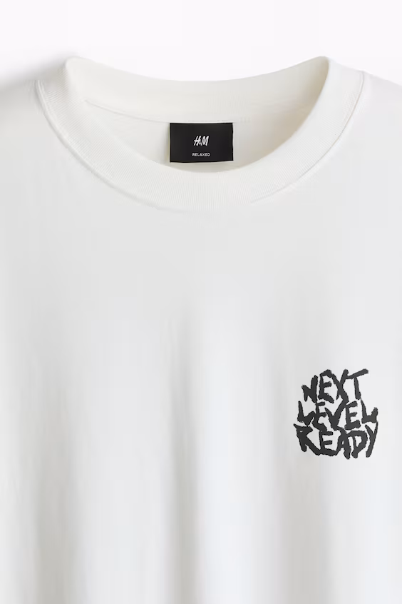 Футболка с принтом в свободном крое