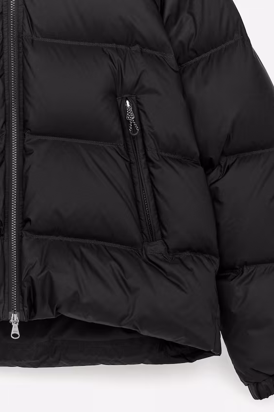 Спортивная куртка из переработанного пуха
