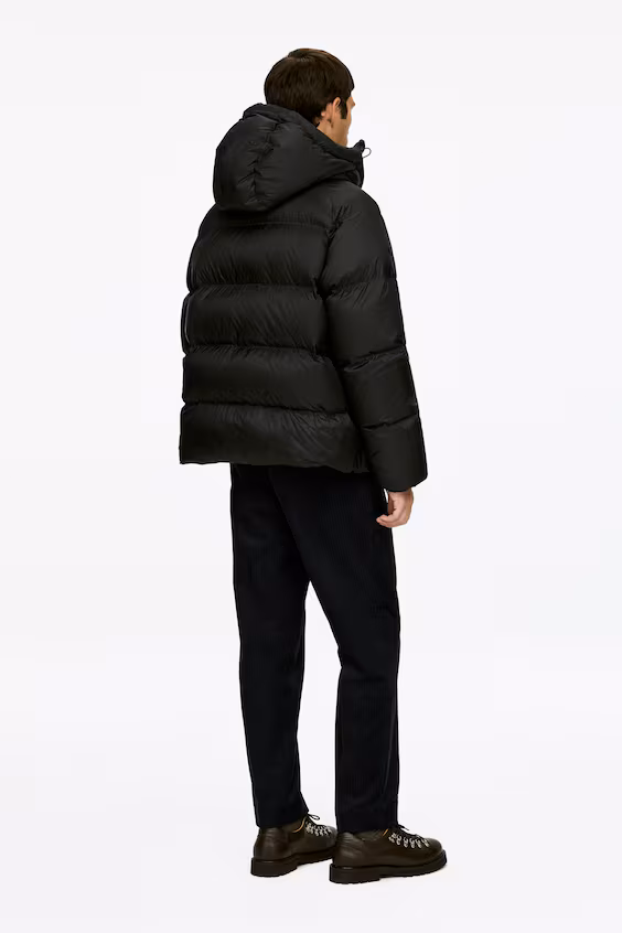 Спортивная куртка из переработанного пуха