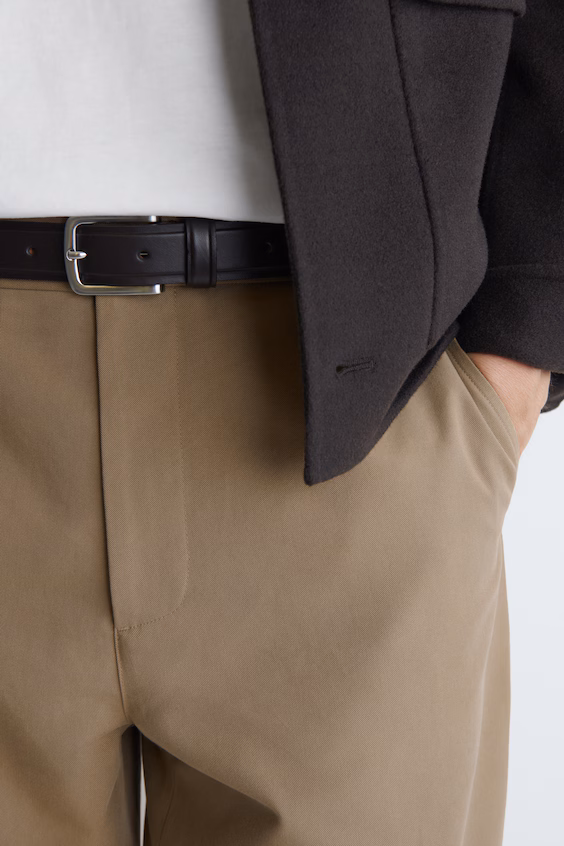 Хлопковые брюки-чино с прямым кроем