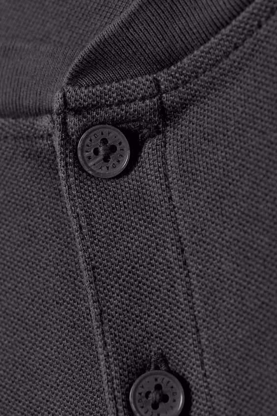 Свободная футболка henley с длинным рукавом