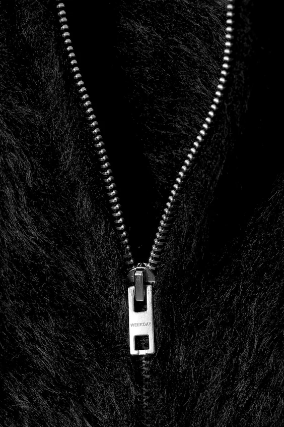 Плюшевая куртка на молнии с квадратным кроем