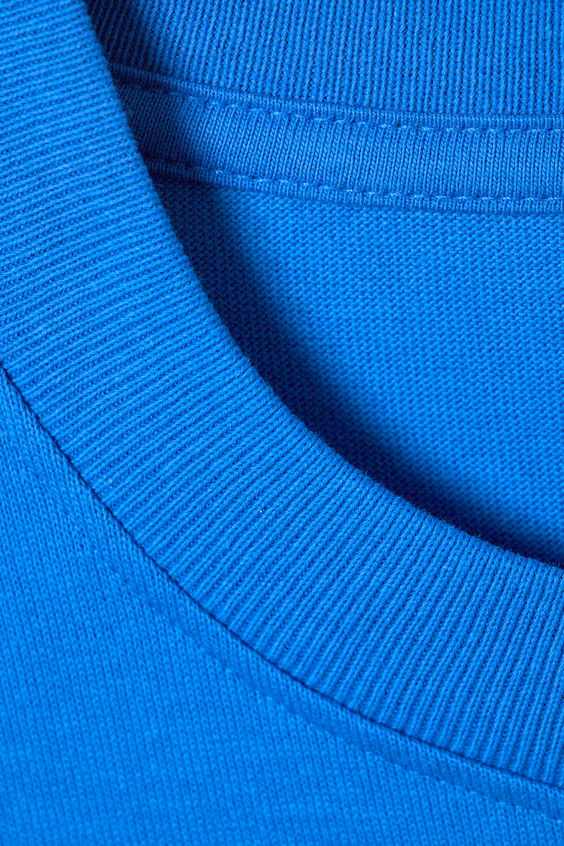 Расслабленная футболка