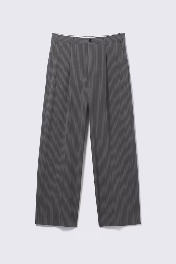 Комфортабельные свободные брюки uno