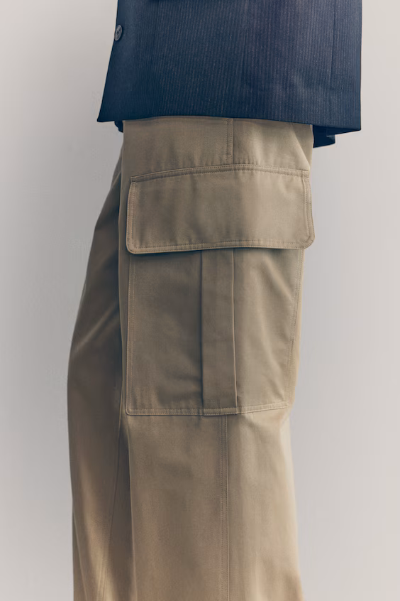 Брюки карго с отворотами на ногах