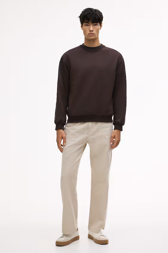 Свитшот свободного кроя