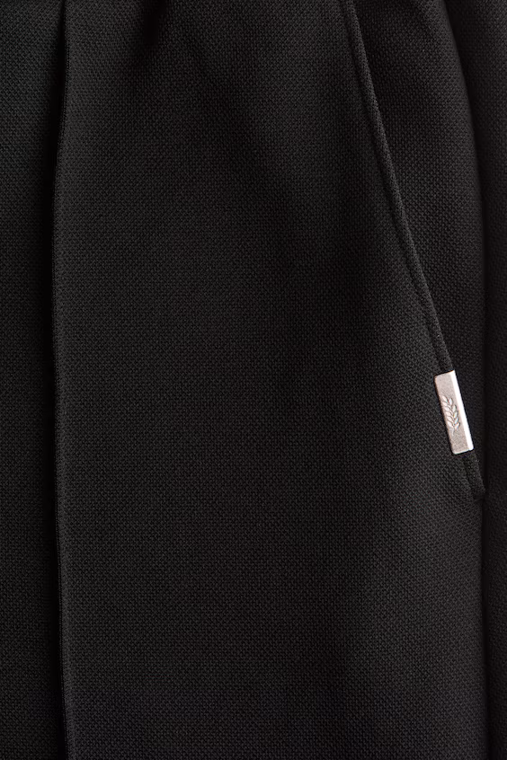 Элегантные брюки regular fit для занятий спортом