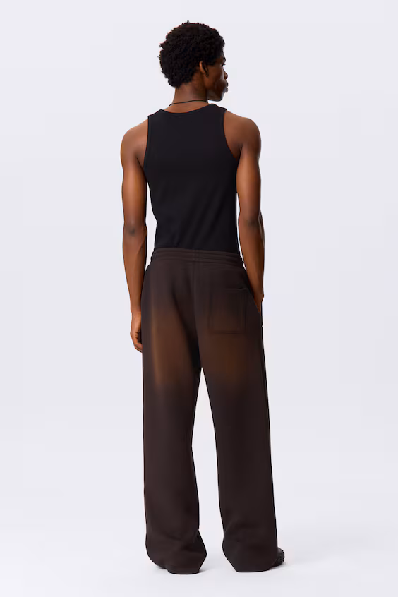 Джинсы из затертого тканого материала