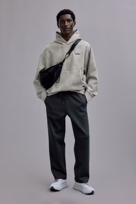 Спортивные брюки классической посадки regular fit