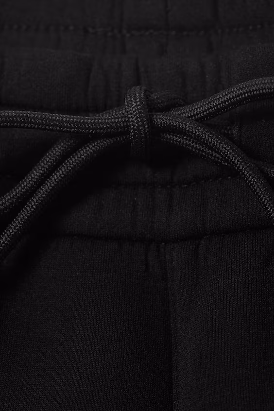 Широкие спортивные брюки из ткани скуба