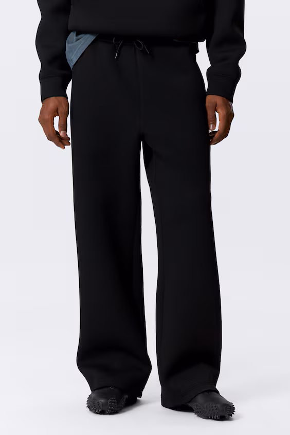 Широкие спортивные брюки из ткани скуба