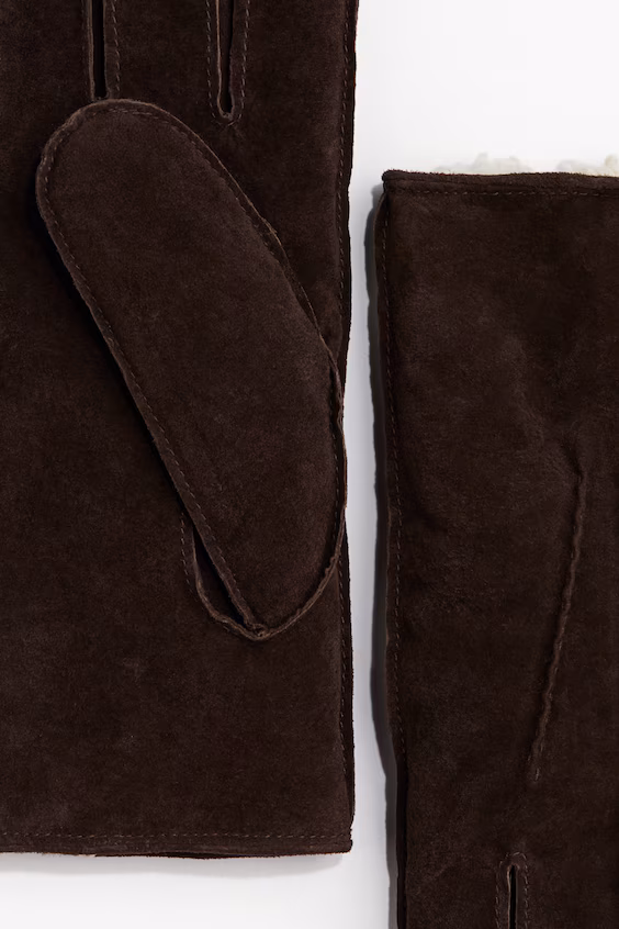 Перчатки из замши