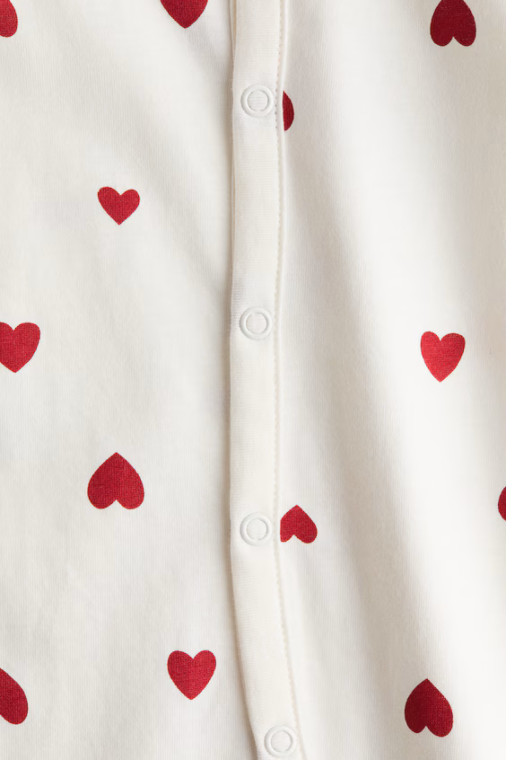 Пижама с принтованным корпусом