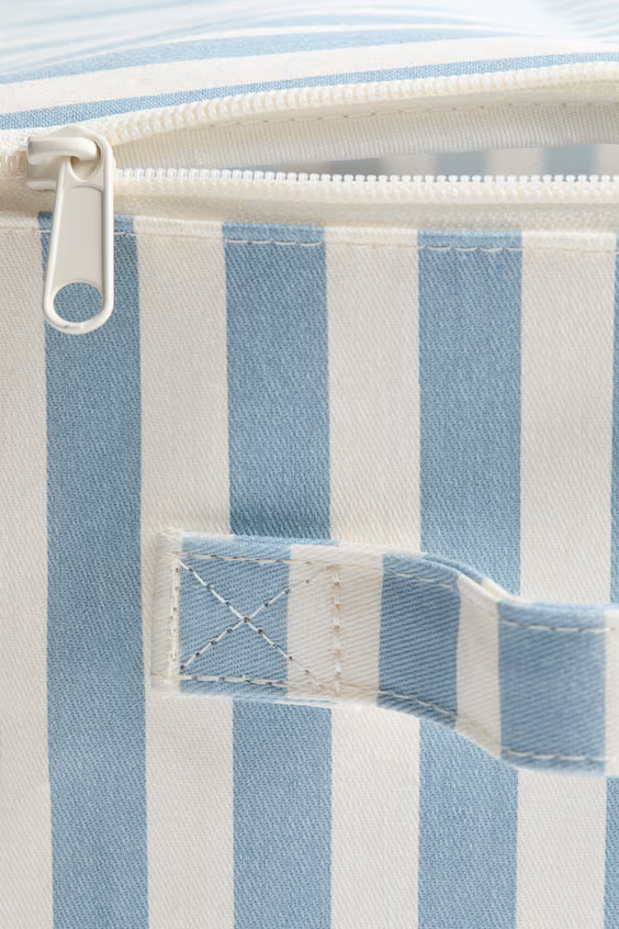 Корзина с крышкой для хранения игрушек