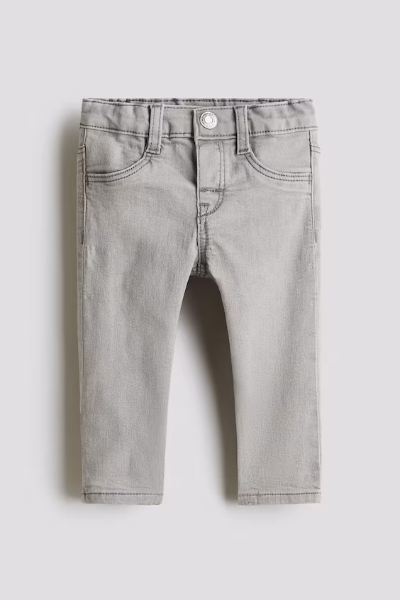 Джинсы slim fit