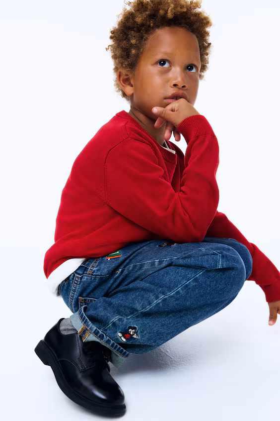 Джинсы свободного кроя с вышивкой