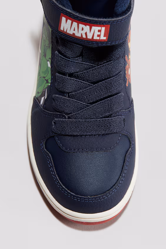 Кроссовки-ботинки с теплой подкладкой