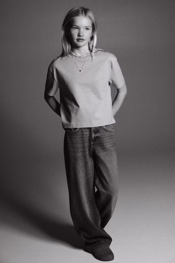 Джинсы широкого покроя