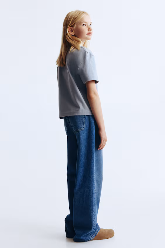 Джинсы широкого покроя