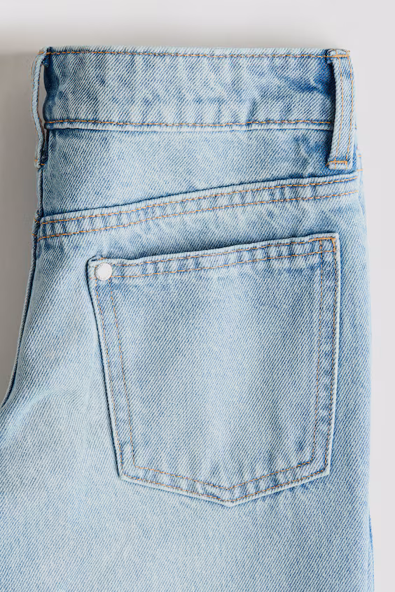 Джинсы relaxed fit прямого кроя