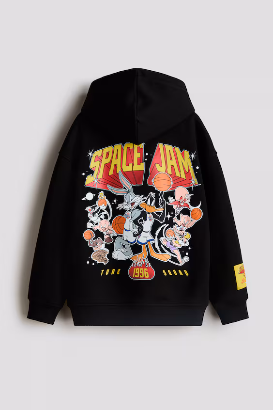 Толстовка с капюшоном и принтами