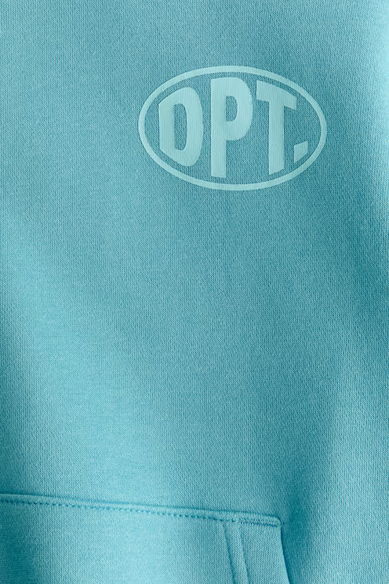 Толстовка с капюшоном