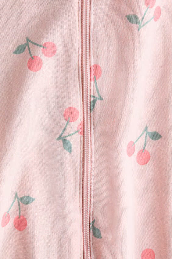 Пижама с принтом на всё тело