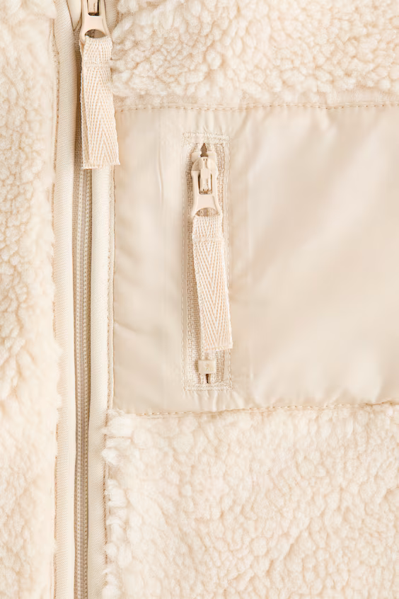 Плюшевый жилет