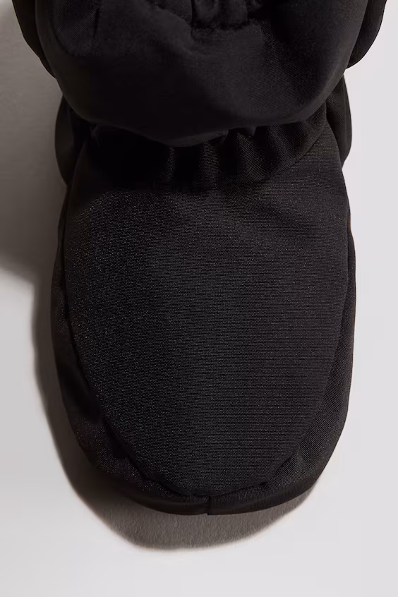 Водонепроницаемые ботинки