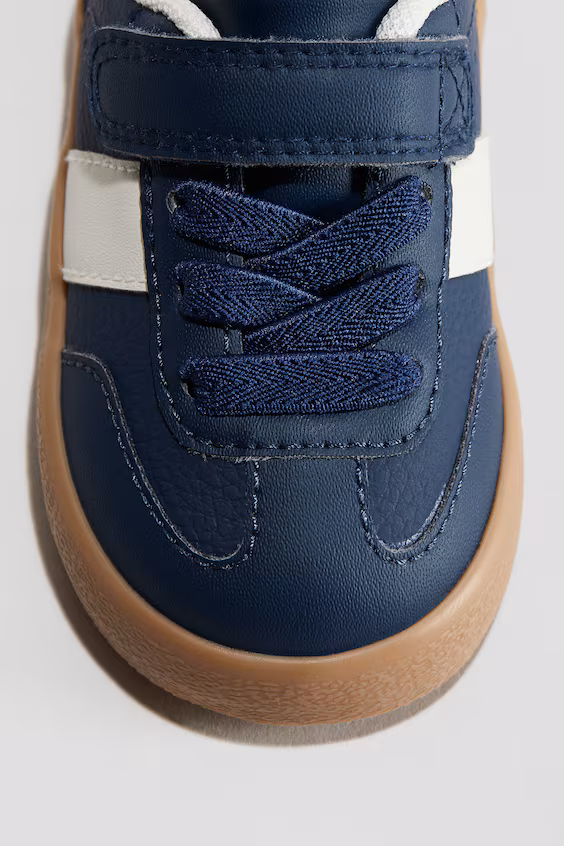 Кроссовки h&m