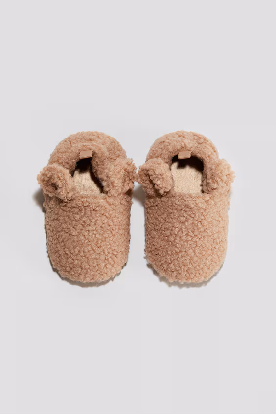 Мягкие тапочки