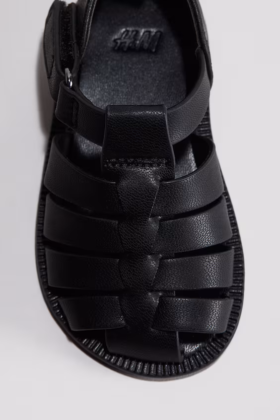 Сандалии в стиле рыбака