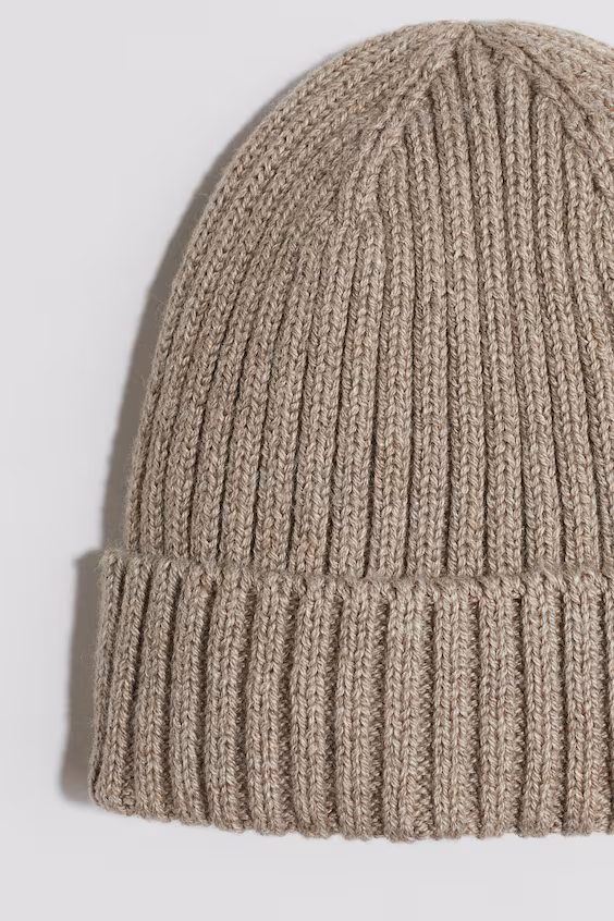 Шапка из рубчикового вязания h&m