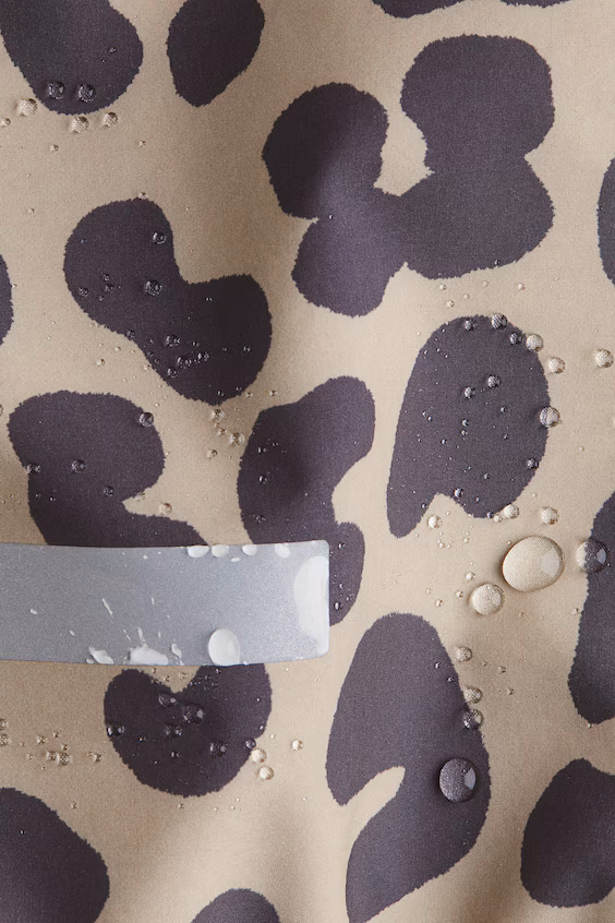 Утепленная ветровка из материала со свойствами softshell