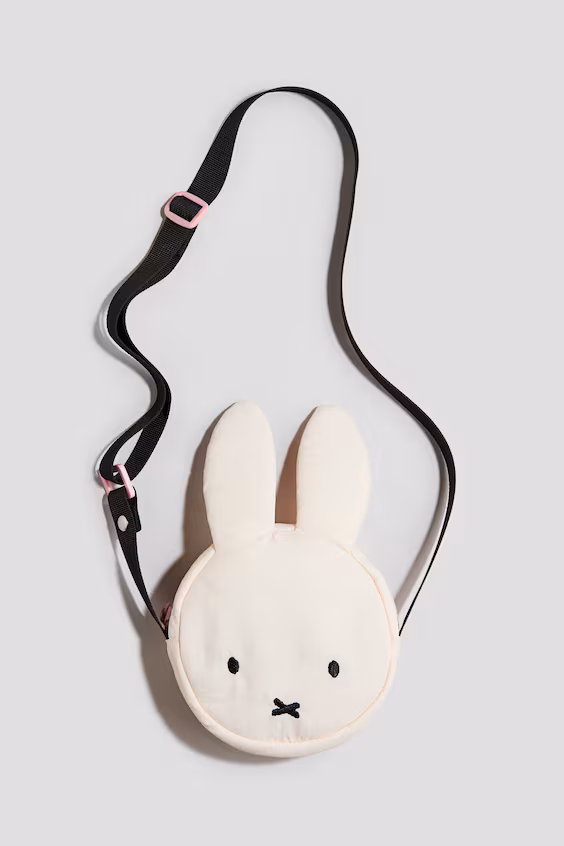 Сумка через плечо с аппликациями