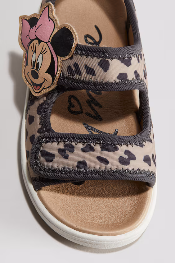 Сандалии с принтом из неопрена