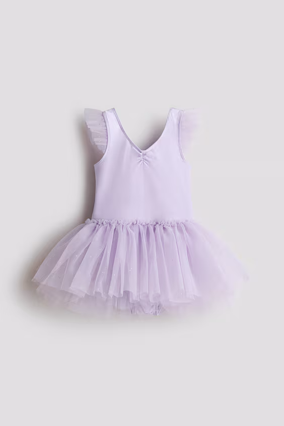 Маилло де данса ком саиа де тюль