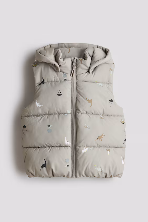 Стеганый жилет с капюшоном