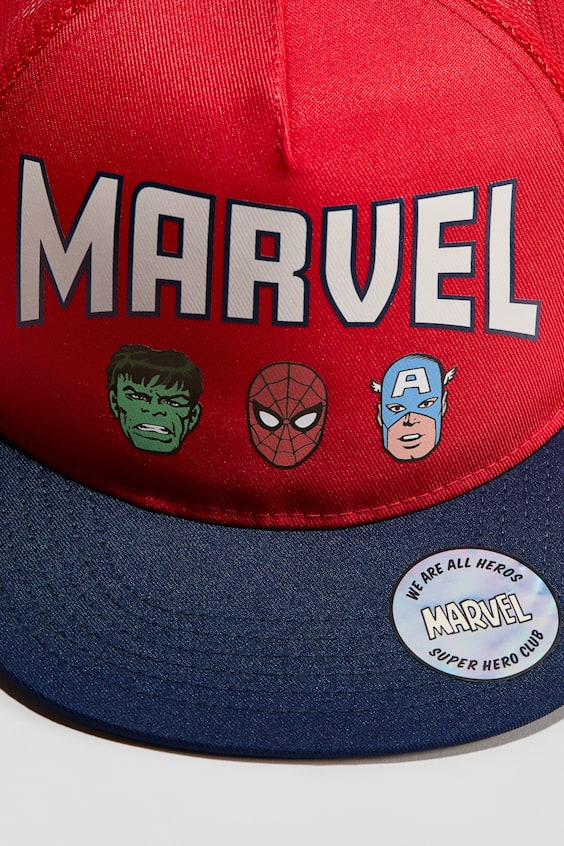 Тракерская кепка с узором