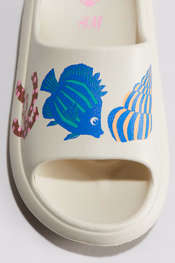 Толстые пляжные шлепанцы с узором