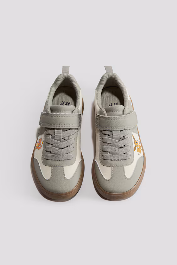 Кроссовки с принтами